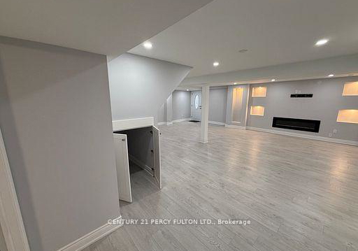 932-schaeffer-outlook-newmarket-ontario-n12654214