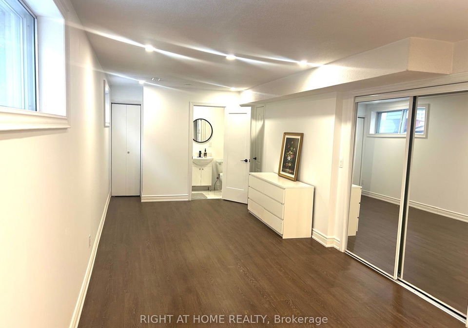 55-oxford-street-richmond-hill-ontario-n12654246