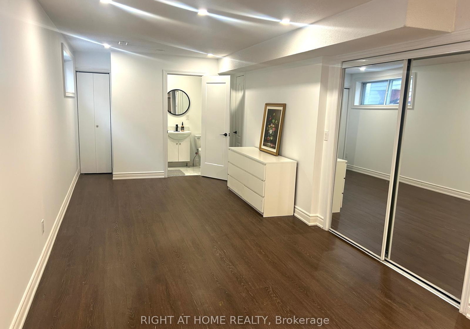 55-oxford-street-richmond-hill-ontario-n12654246