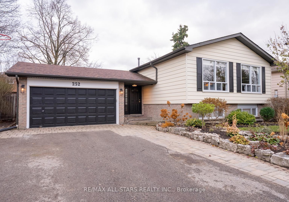 252-blair-road-whitchurch-stouffville-ontario-n12655110