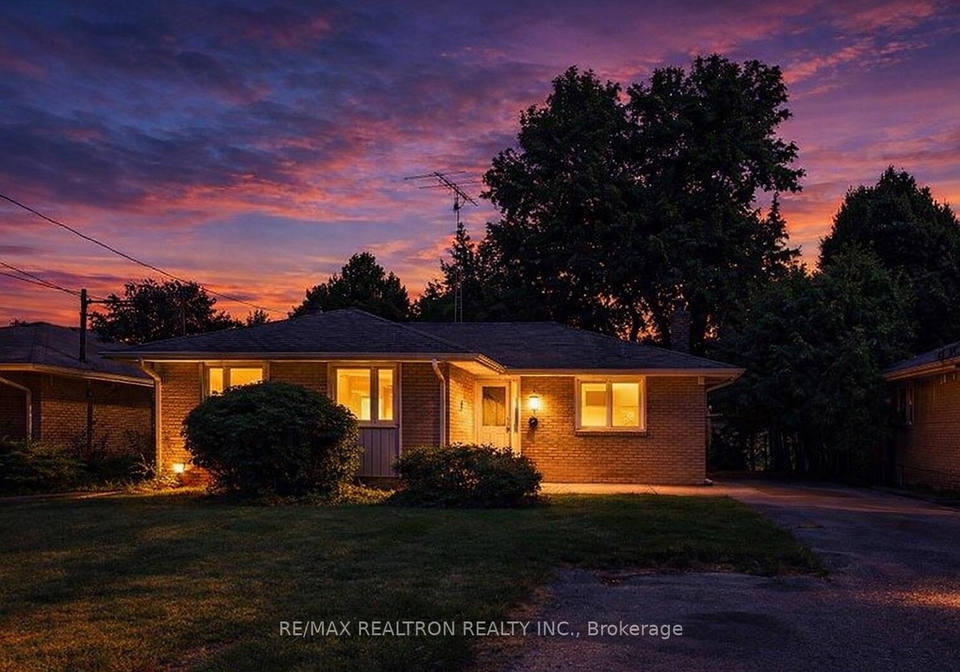 318-paliser-crescent-s-richmond-hill-ontario-n12655146