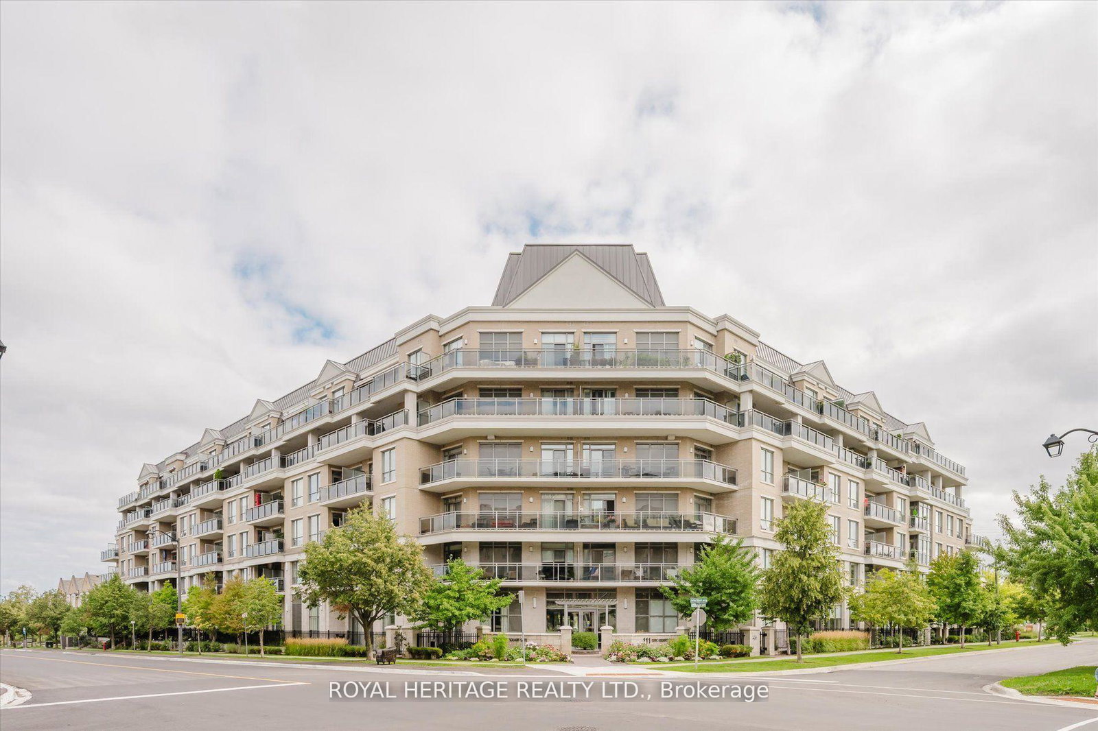 111-civic-square-gate-aurora-ontario-n12655544