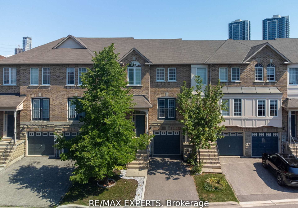 19-foxchase-avenue-vaughan-ontario-n12655960