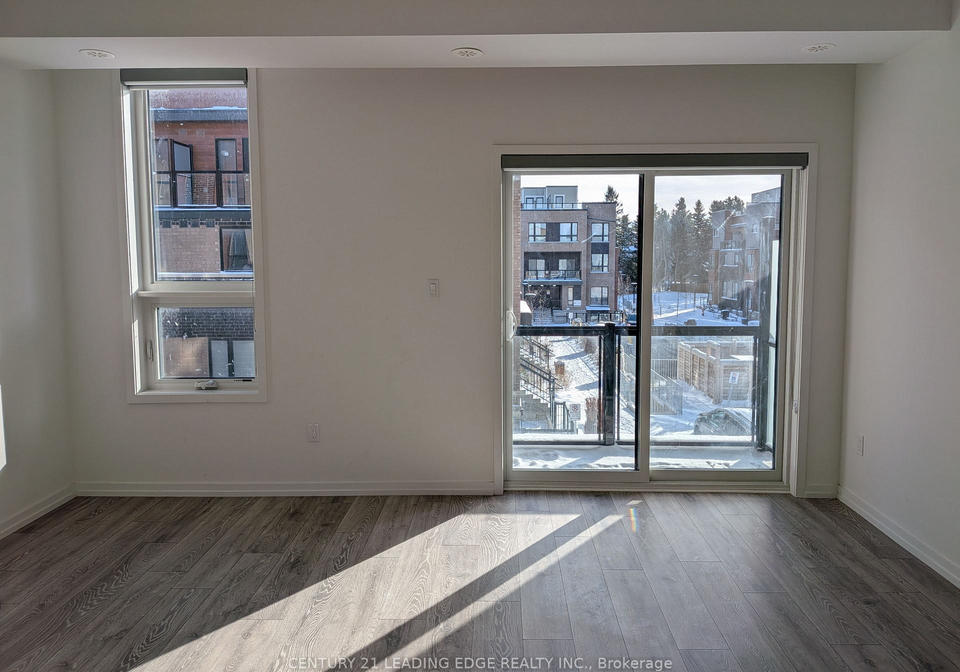 16-lytham-green-circle-newmarket-ontario-n12656532