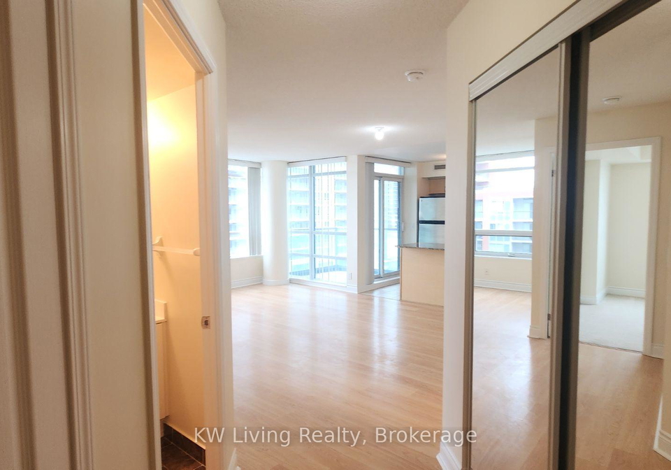75-south-town-centre-boulevard-markham-ontario-n12657454