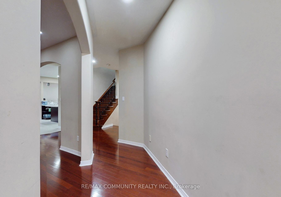 10-oxfordshire-street-markham-ontario-n12657774