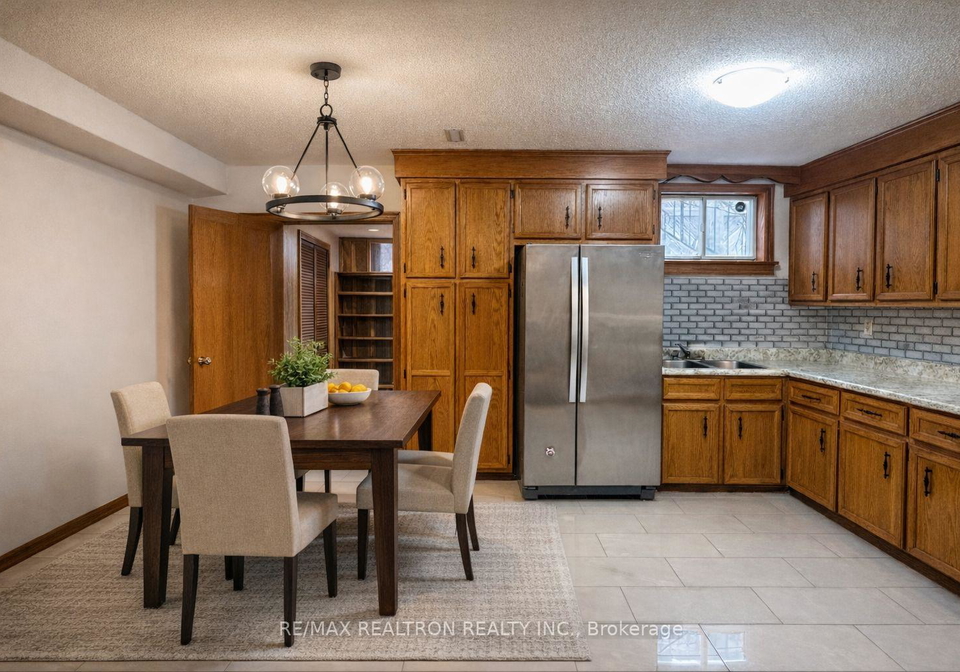 36-weldrick-road-richmond-hill-ontario-n12657990