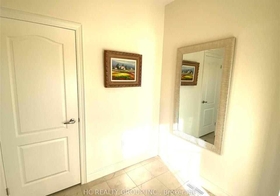 33-carratuck-street-east-gwillimbury-ontario-n12657996