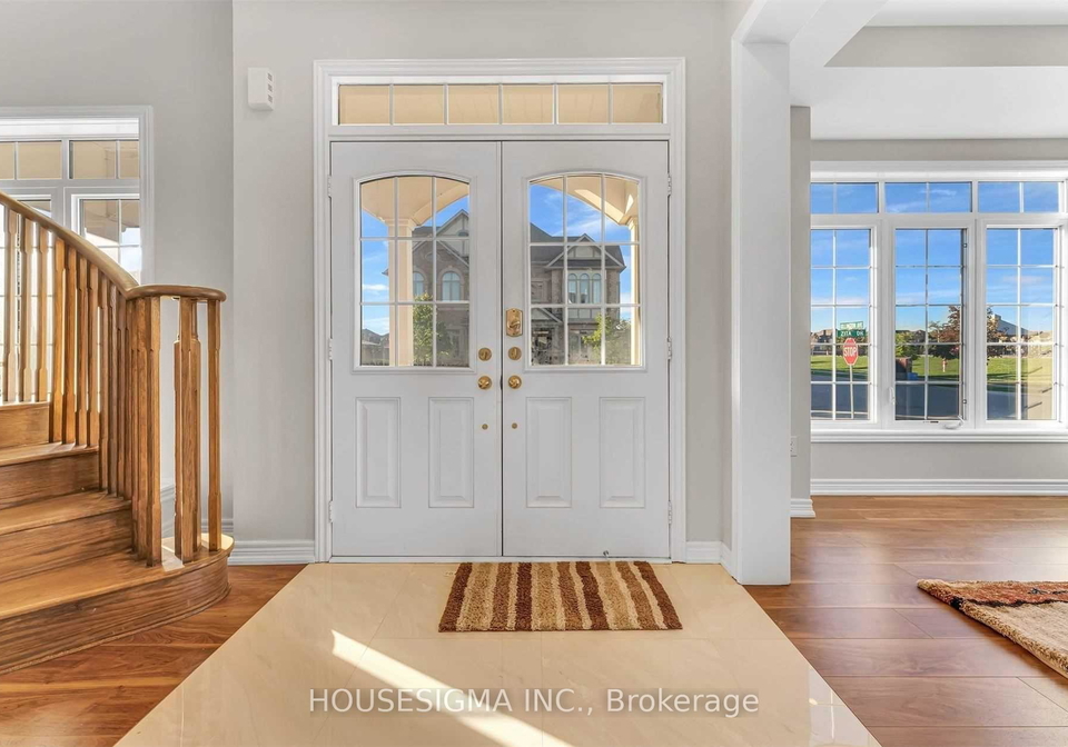 upper-unit-54-killington-avenue-vaughan-ontario-n12658930