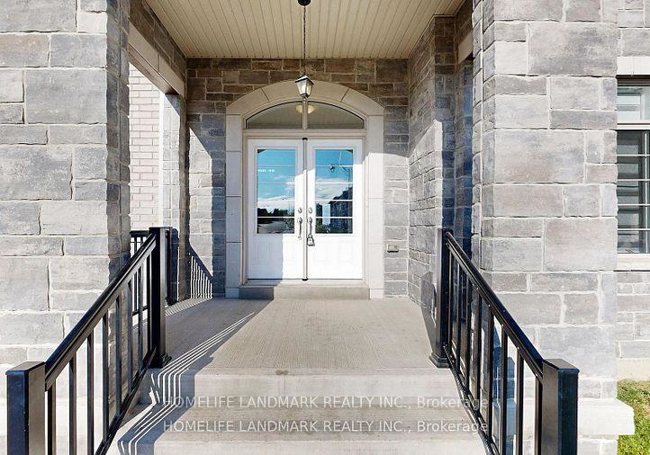 16-slater-court-east-gwillimbury-ontario-n12659272