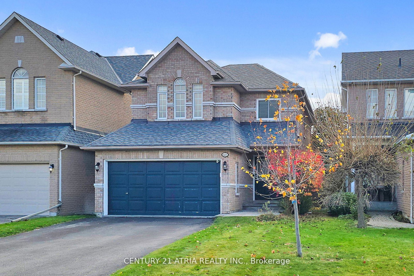 611-heddle-crescent-newmarket-ontario-n12660524
