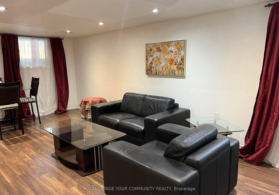 299-towercrest-drive-newmarket-ontario-n12660538