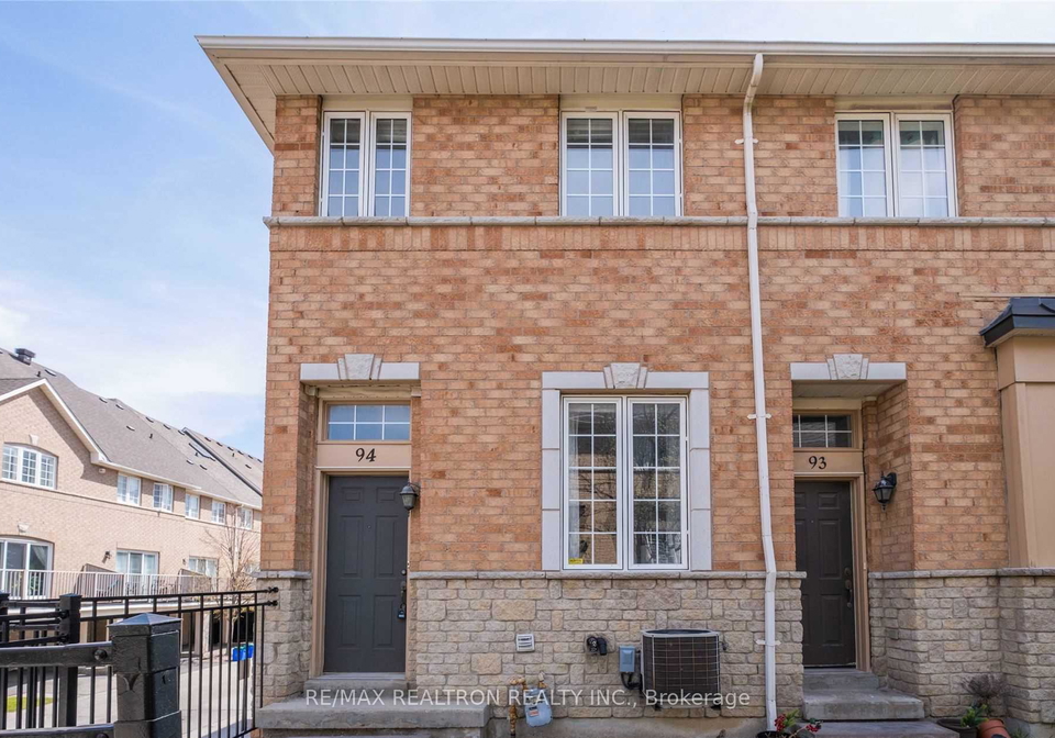 23-observatory-lane-e-richmond-hill-ontario-n12660562