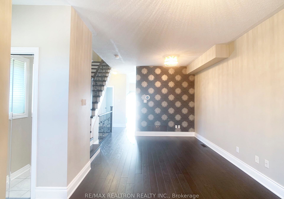 23-observatory-lane-e-richmond-hill-ontario-n12660562