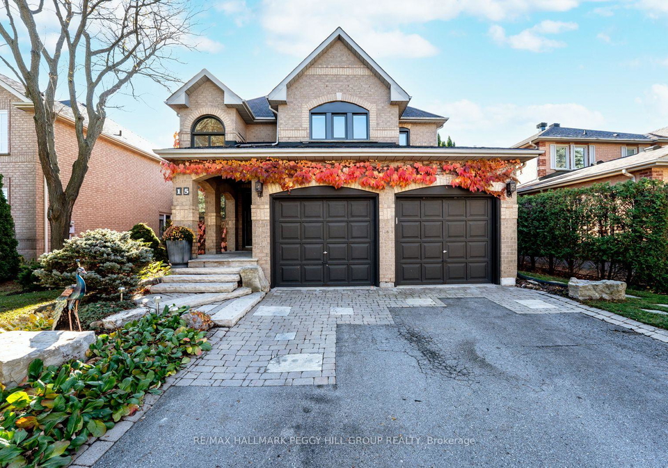 15-charing-crescent-aurora-ontario-n12661554