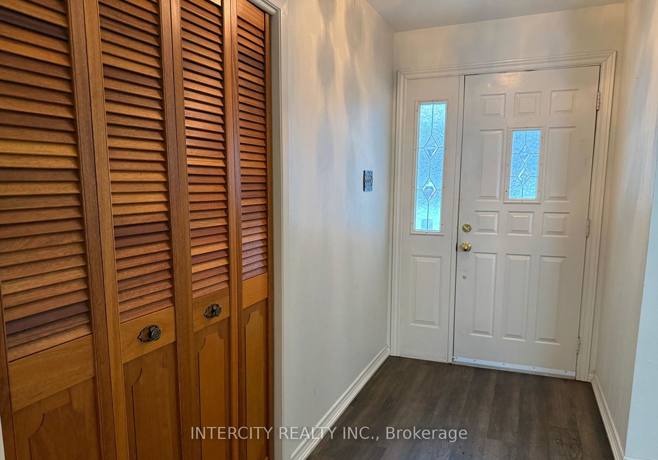 129-clarence-street-vaughan-ontario-n12662060