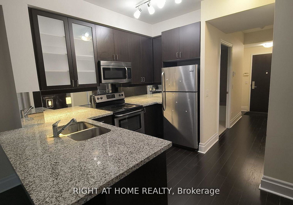 131-upper-duke-crescent-markham-ontario-n12662064