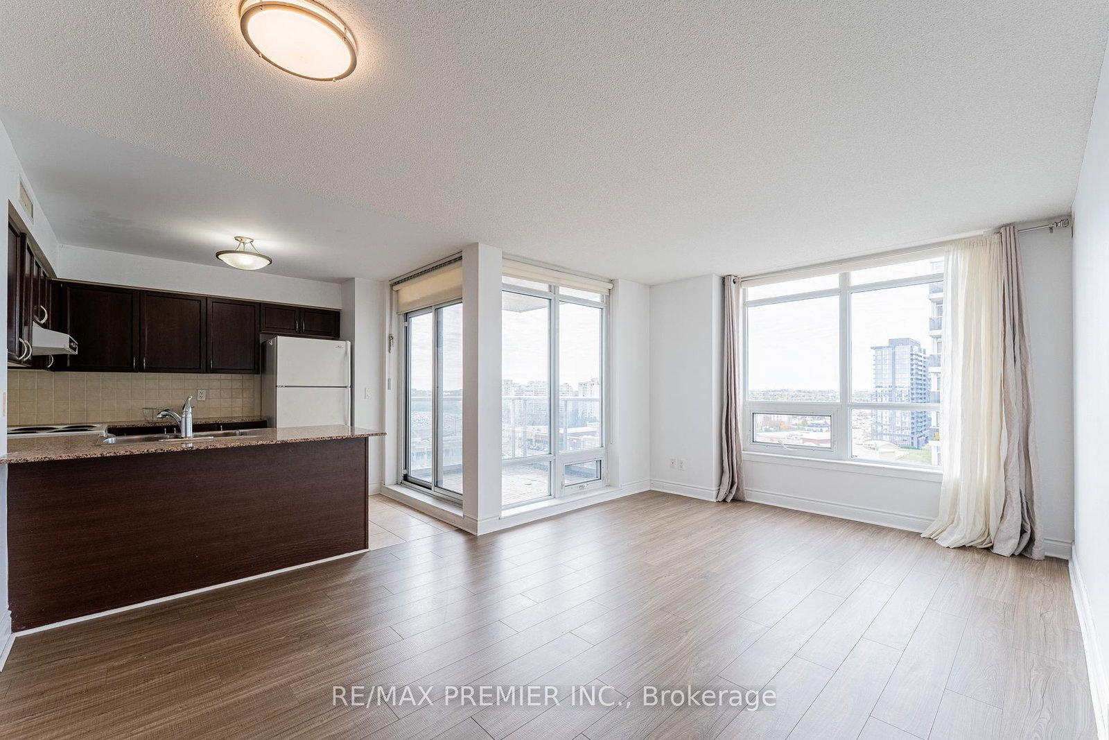 7-north-park-road-vaughan-ontario-n12663670