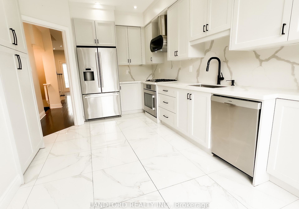 33-benson-avenue-richmond-hill-ontario-n12664126