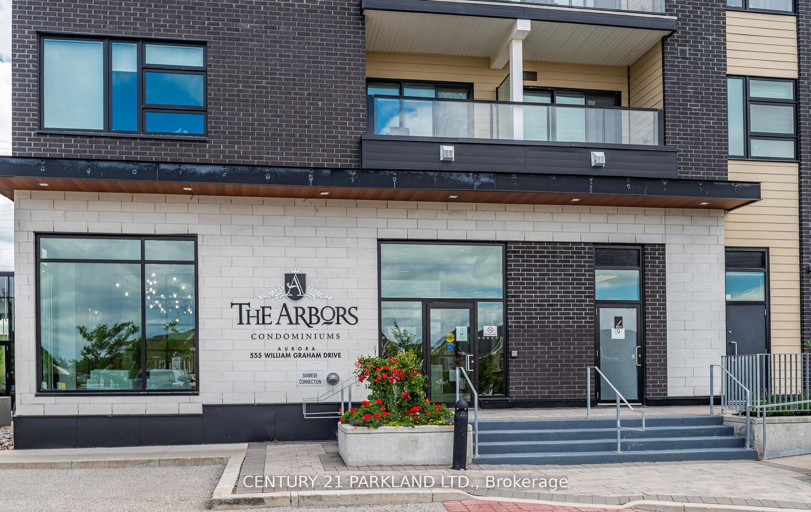 555-william-graham-drive-w-aurora-ontario-n12664420