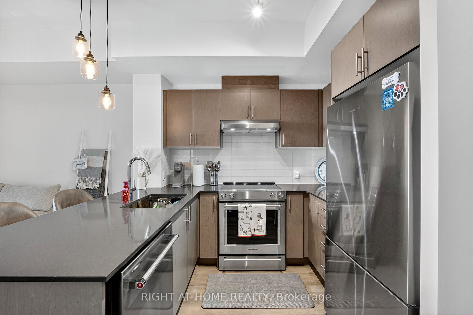 8960-jane-street-vaughan-ontario-n12664852