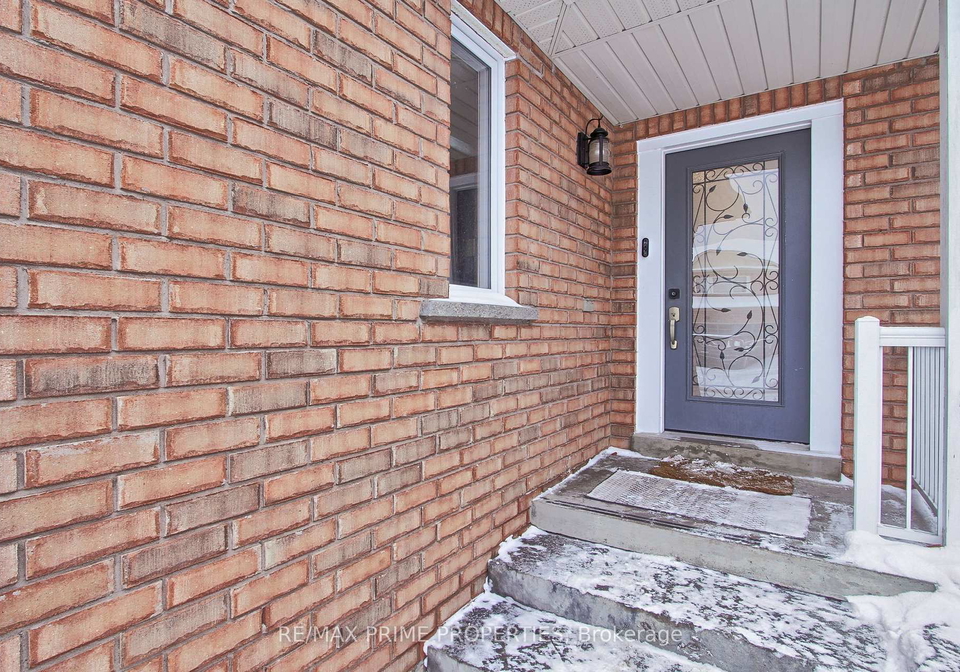 122-glasgow-crescent-georgina-ontario-n12665176