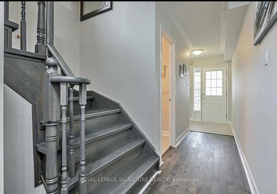 66-coleridge-drive-newmarket-ontario-n12665332