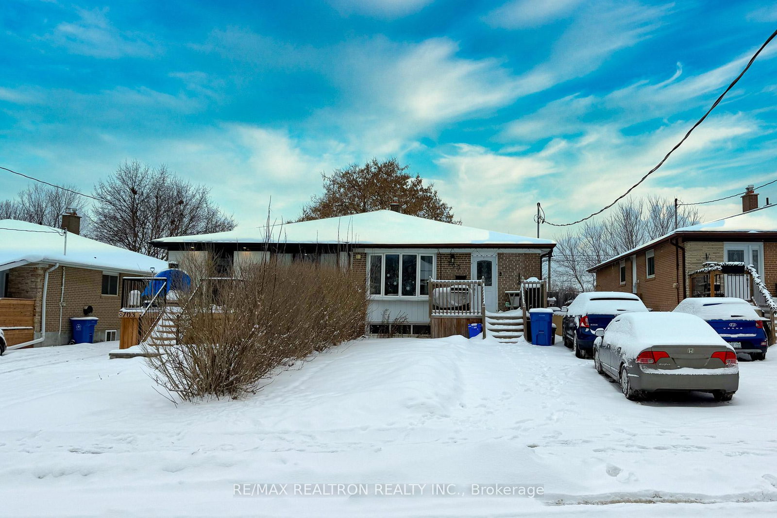 705-sunnypoint-drive-newmarket-ontario-n12665440