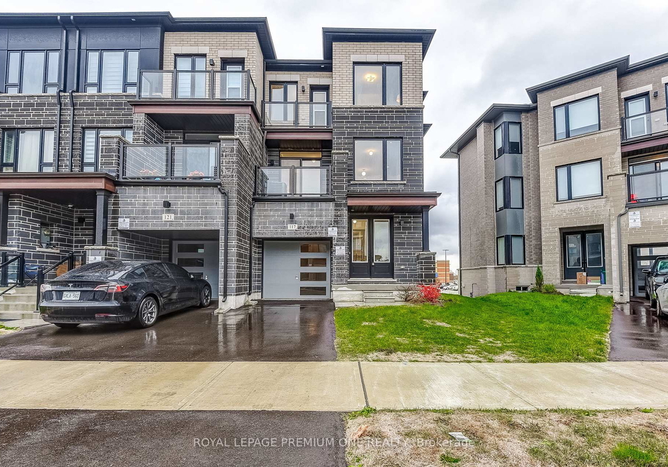 117-tennant-circle-vaughan-ontario-n12669126