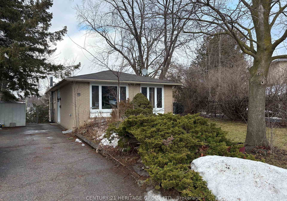 765-greenfield-crescent-newmarket-ontario-n12671114