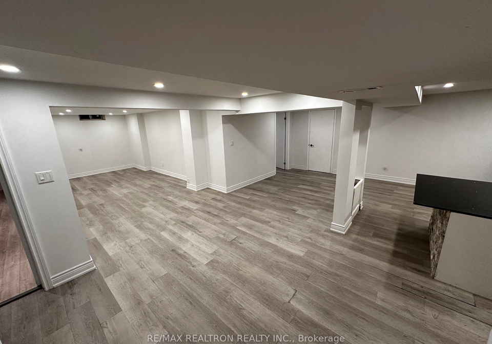 524-bristol-road-newmarket-ontario-n12671134