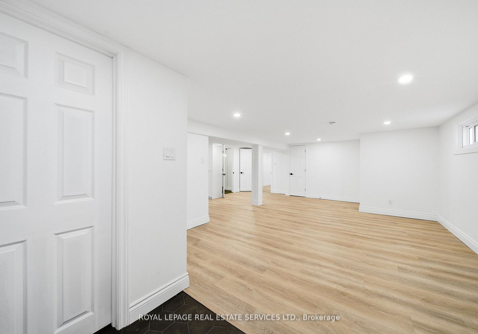 6-corbett-crescent-aurora-ontario-n12671572