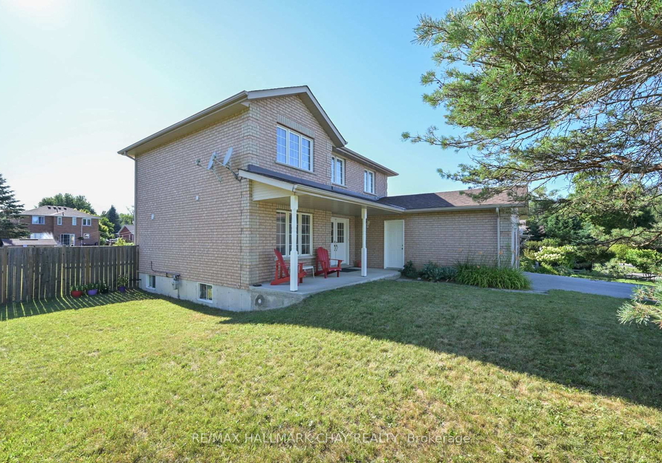 16-brian-crescent-adjala-tosorontio-ontario-n12672488