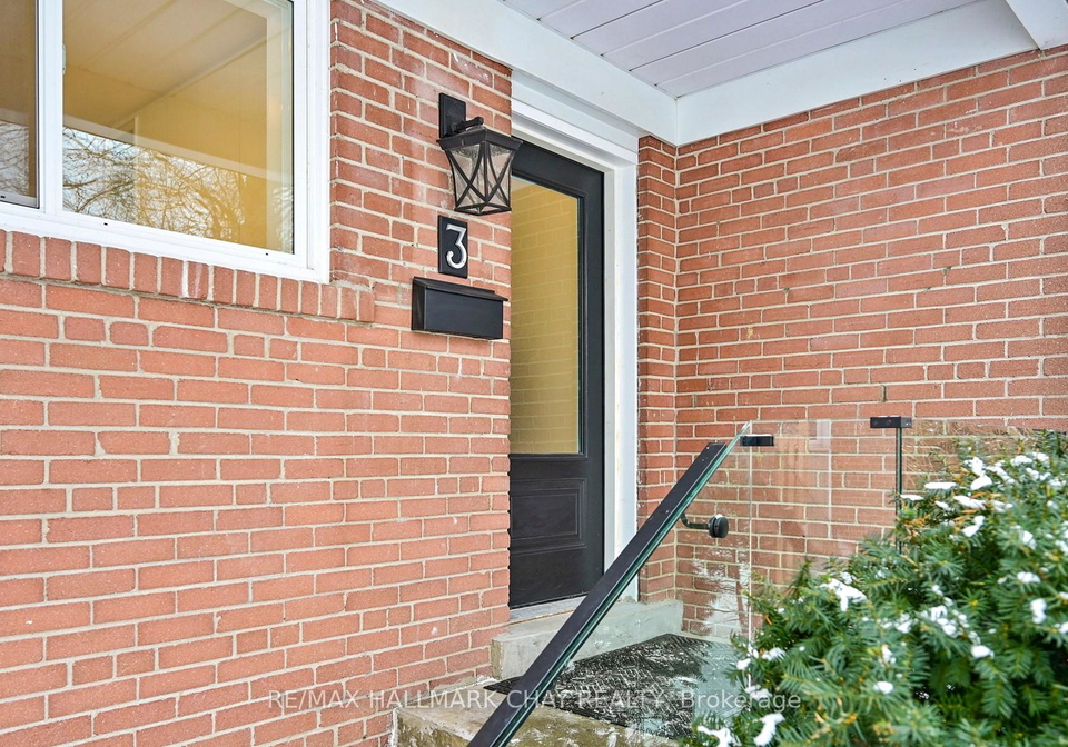 3-davidson-road-aurora-ontario-n12672604
