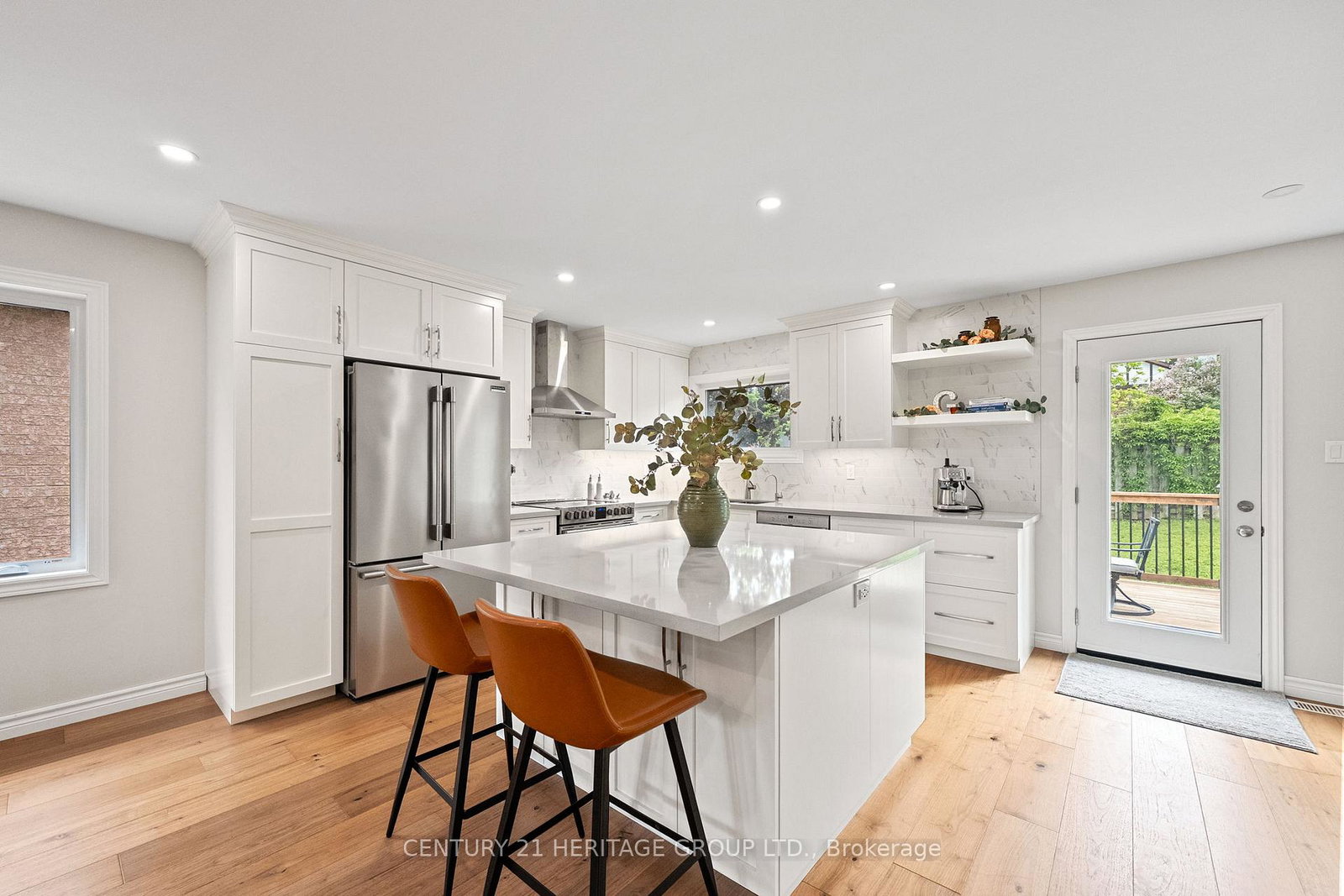 31-fox-run-lane-bradford-west-gwillimbury-ontario-n12672968