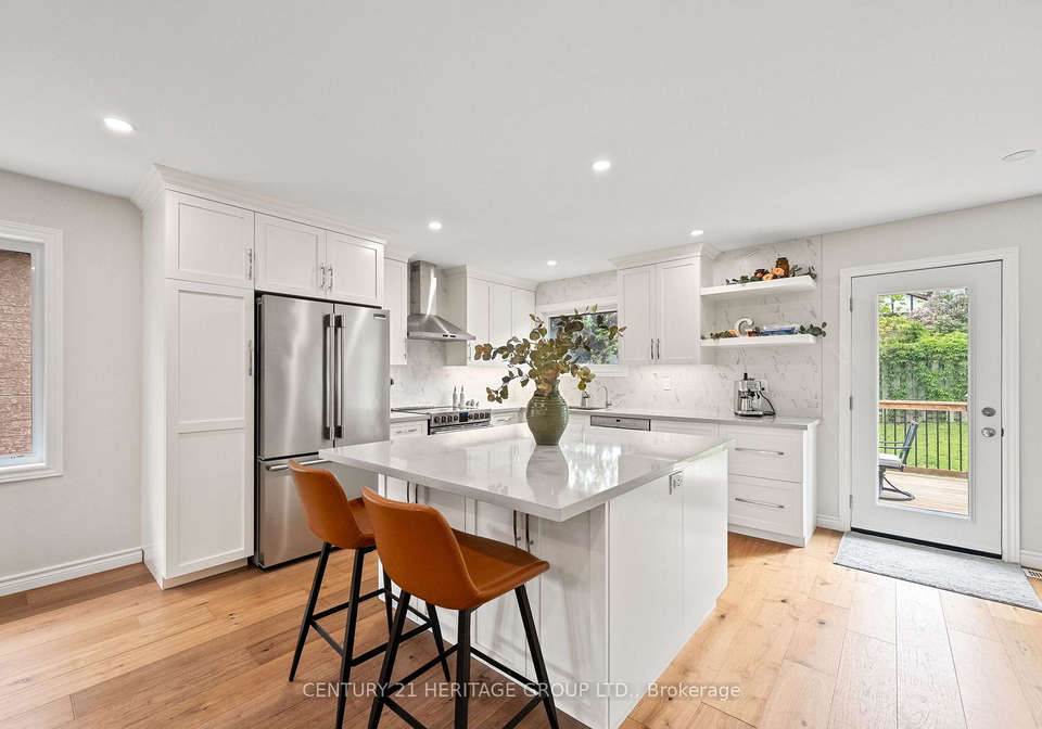 31-fox-run-lane-bradford-west-gwillimbury-ontario-n12672968