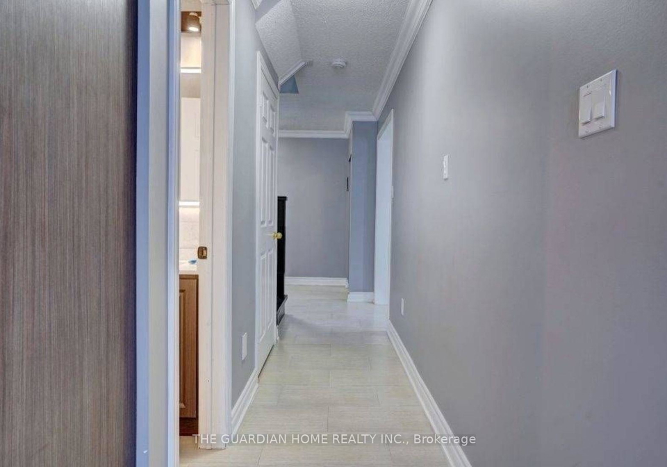 65-mindy-crescent-markham-ontario-n12673374