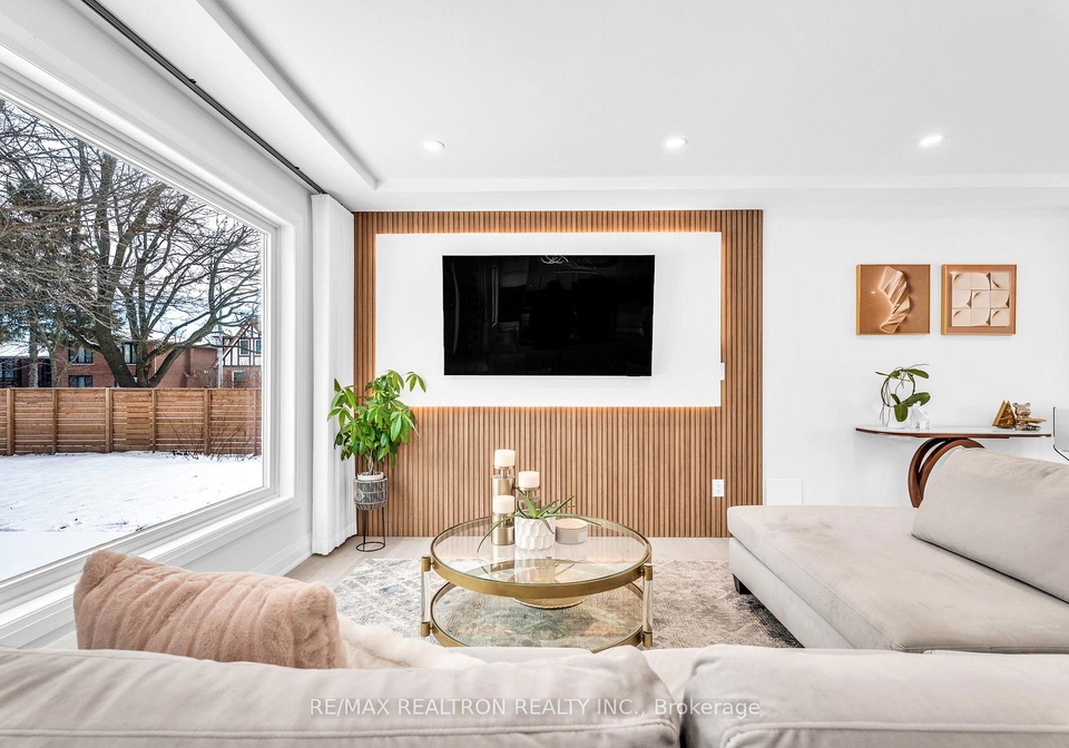 1-rosegarden-crescent-richmond-hill-ontario-n12673734