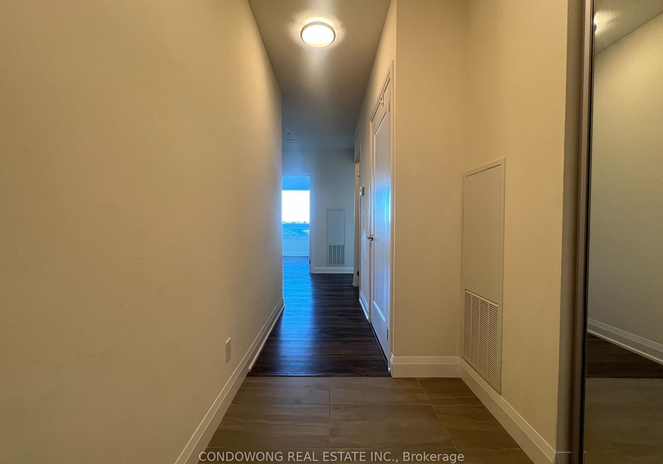 396-highway-7-e-richmond-hill-ontario-n12674292