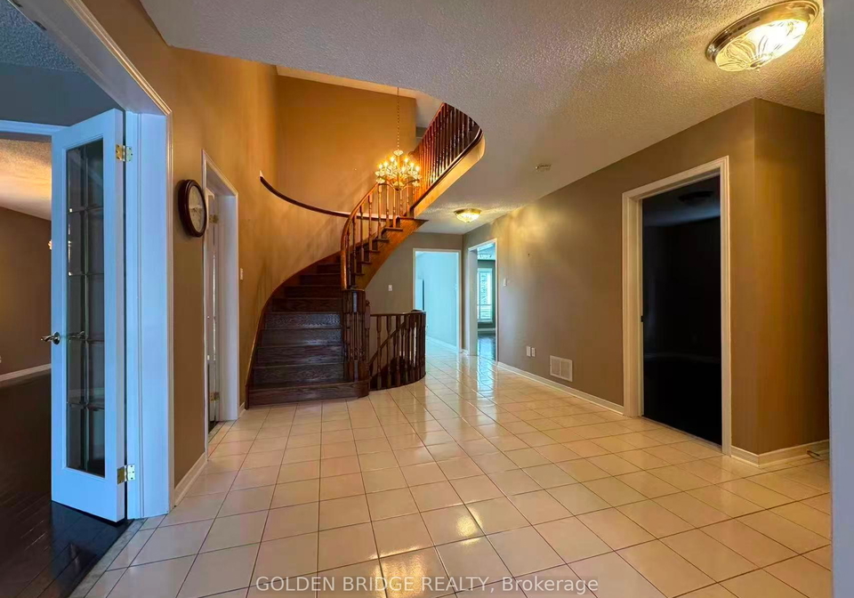 27-summitcrest-drive-richmond-hill-ontario-n12674806