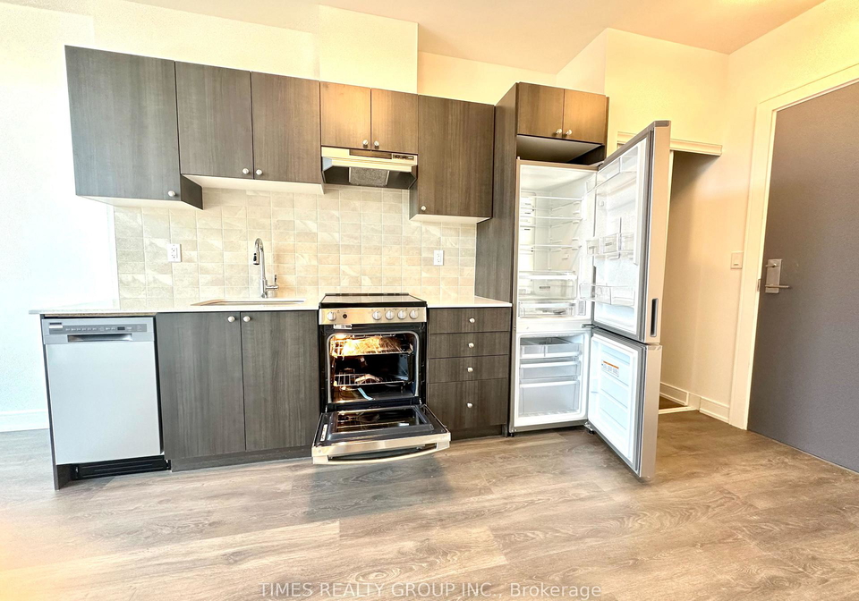 715-davis-drive-newmarket-ontario-n12675338