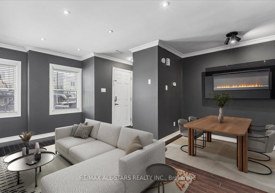 115-main-street-s-newmarket-ontario-n12676406