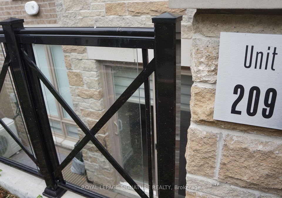 10-dunsheath-way-markham-ontario-n12676436