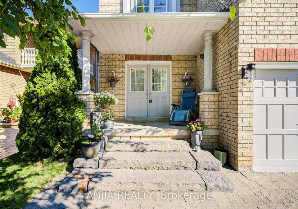 384-highglen-avenue-markham-ontario-n12677134