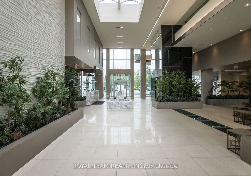 9600-yonge-street-richmond-hill-ontario-n12677366