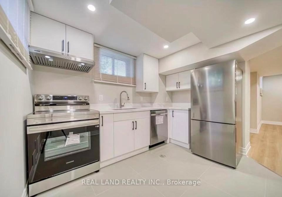 82-oxford-street-richmond-hill-ontario-n12677406