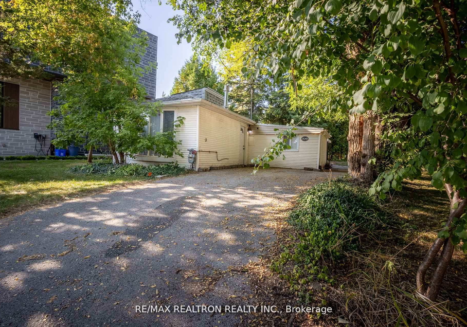 520-north-lake-road-richmond-hill-ontario-n12677492