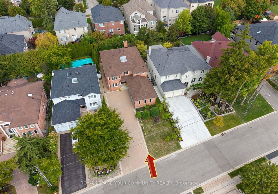 182-oxford-street-richmond-hill-ontario-n12677538