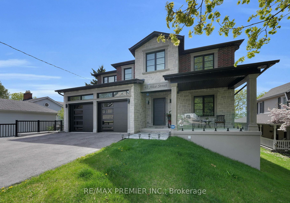 42-alice-street-east-gwillimbury-ontario-n12677762