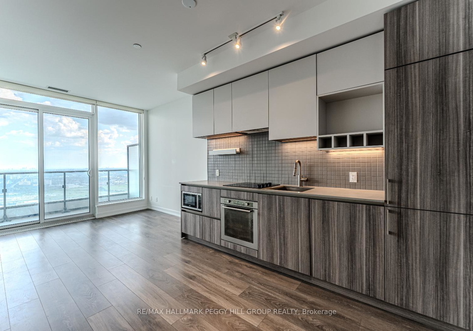 5-buttermill-avenue-vaughan-ontario-n12677928